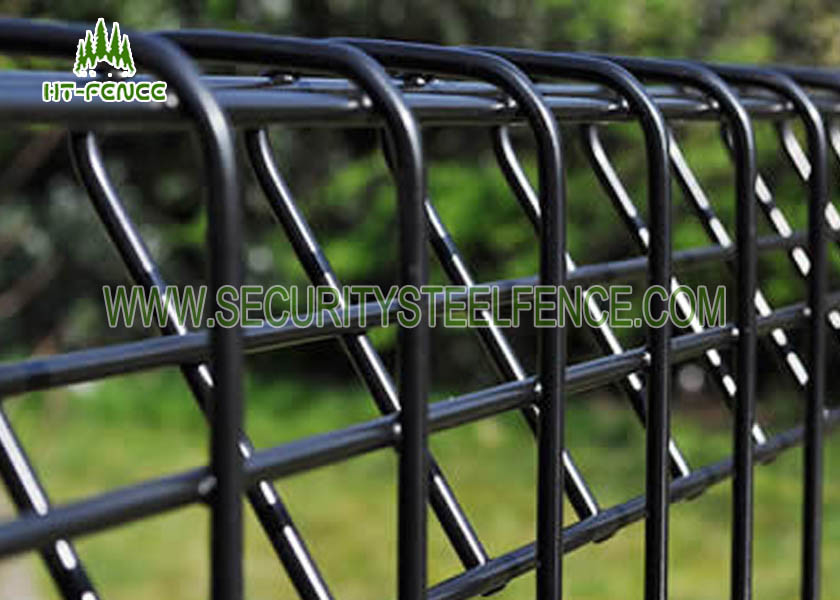 Welded Wire Roll Top Mesh Fence Panel 2.4m Height With Aging Resistance
