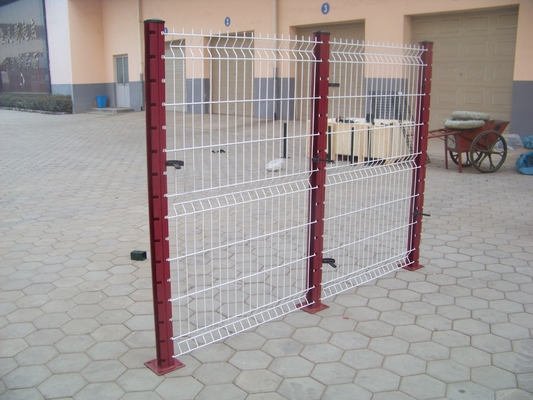 Outdoor Decorative 3D Weld Wire V Mesh Security Fencing  Corrosion Protection