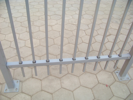 Anti Rust Galvanized Steel Security Fencing Decorative Tubular Picket Aluminum Garden Fence