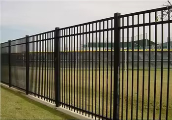 Elegant Exquisite Tubular Steel Fence Guardrail Custom Design Residential Garden Guardrail