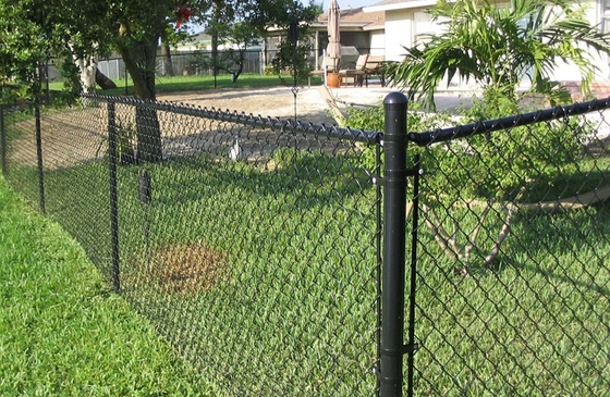 Cheap Farming Used Heavy Duty Galvanized Cyclone Wire Diamond Shape Mesh Chain Link Fence With PVC Coated