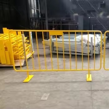 America Market Temporary Portable Movable Metal Panels Crowd Control Printed Event Barrier Fencing for Sale