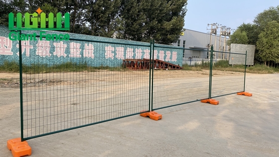 America Market Temporary Portable Movable Metal Panels Crowd Control Printed Event Barrier Fencing for Sale