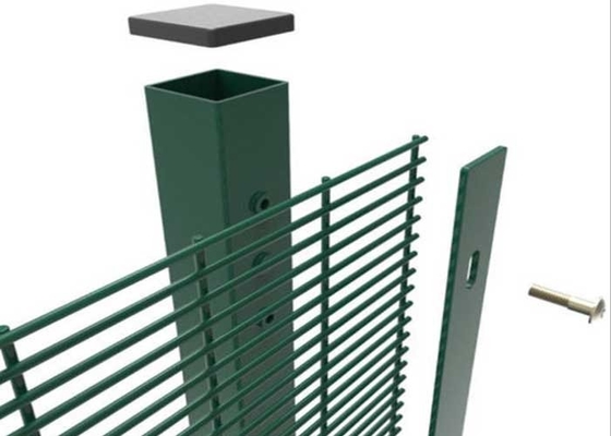 Square Post Flat Bar Ral6005 Green Color Anti Climb Fencing