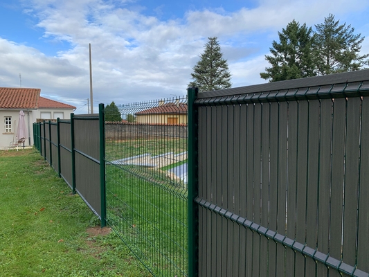 Commercial Security 3D V Shape Wire Mesh Fencing Powder Coating