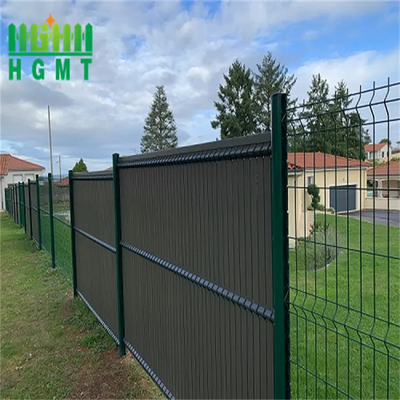 Galvanized Steel RAL6007 3d Bending V Beam Security Fencing  Pvc Coated