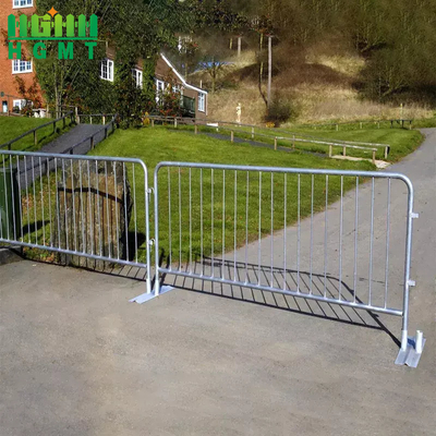 Sturdy Queue Stand Metal Crowd Control Barriers For Event