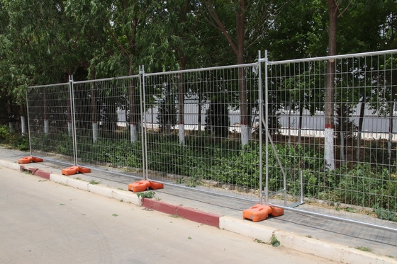 1.8m Height Hot Dipped Galvanized Powder Coated Temporary Fence For Australia Market