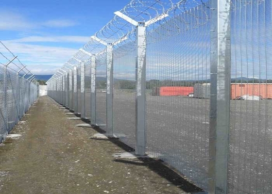 3.0m Height Hot Dip Galvanized Steel  Fence 4.5mm For Jail