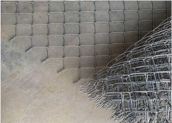 75*75mm cyclone wire Diamond Chain Link Fence For Playground