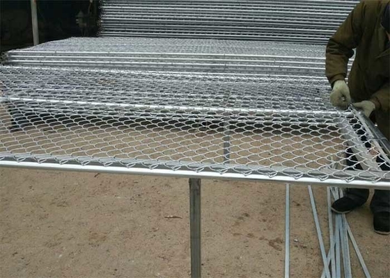 Sliver W3m Temporary Crowd Control Barriers 75*75mm Mesh Hole